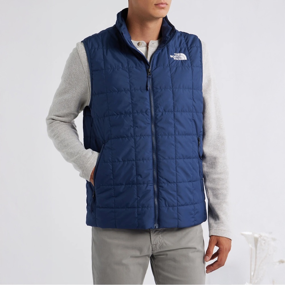The North Face Men's Junction Heatseeker Eco Vest in Summit Navy NWOT